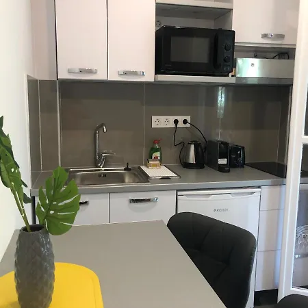 Apartment Nuovo3 *